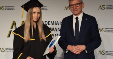 Starosądeczanki wśród najlepszych absolwentek Akademii Nauk Stosowanych w Nowym Sączu!