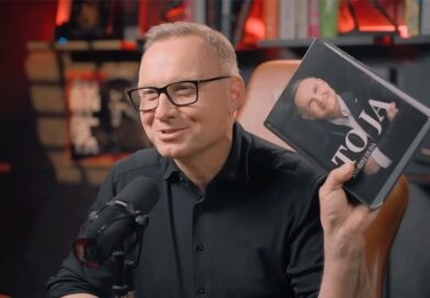 „To Ja. Andrzej Duda” – spotkanie z Prezydentem RP w latach 2015-25 Andrzejem Dudą i promocją książki w Starym Sączu
