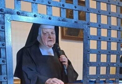 „Papież Polak oczami siostry klaryski” — wspomnienie spotkania z Janem Pawłem II.