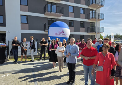 Pierwsi najemcy odebrali klucze do mieszkań SIM przy ul. Kardynała Stefana Wyszyńskiego w Starym Sączu!